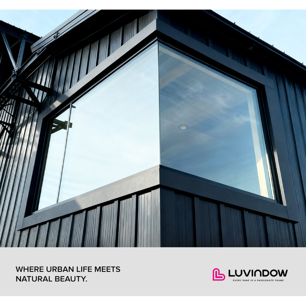 E80 Cornerless window