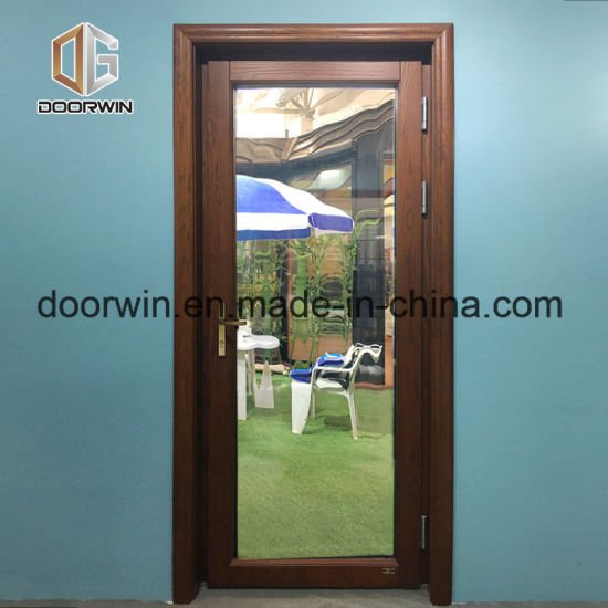 Pine Oak Wood Entrance Door with Glass - China Modern Entry Door, Outside Front Doors - Doorwin Group Windows & Doors