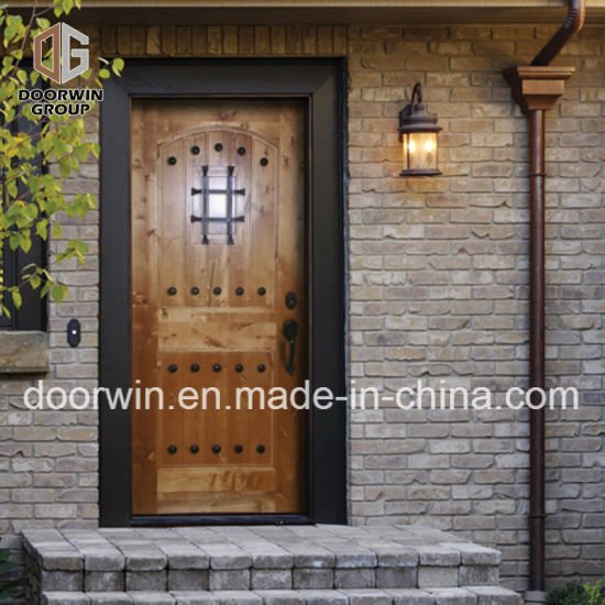 Rustic Series Knotty Alder Exterior Wood Doors Solid Wood Front Door for House - China Knotty Alder Exterior Doors, Exterior Wood Doors - Doorwin Group Windows & Doors